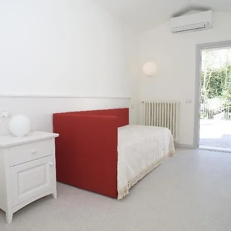 Liu Bed and breakfast Torre del Lago Puccini